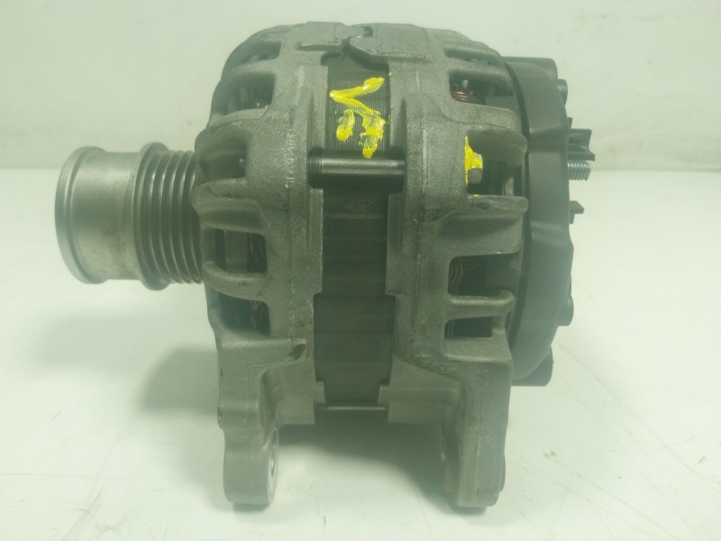 Recambio de alternador para seat ibiza (6p1) 1.2 tsi referencia OEM IAM  04E903015A 
