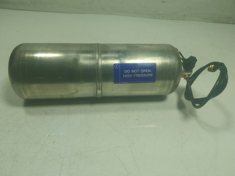 Recambio de deposito suspension para volvo xc90 excellence plug-in hybrid awd referencia OEM IAM  31360725 