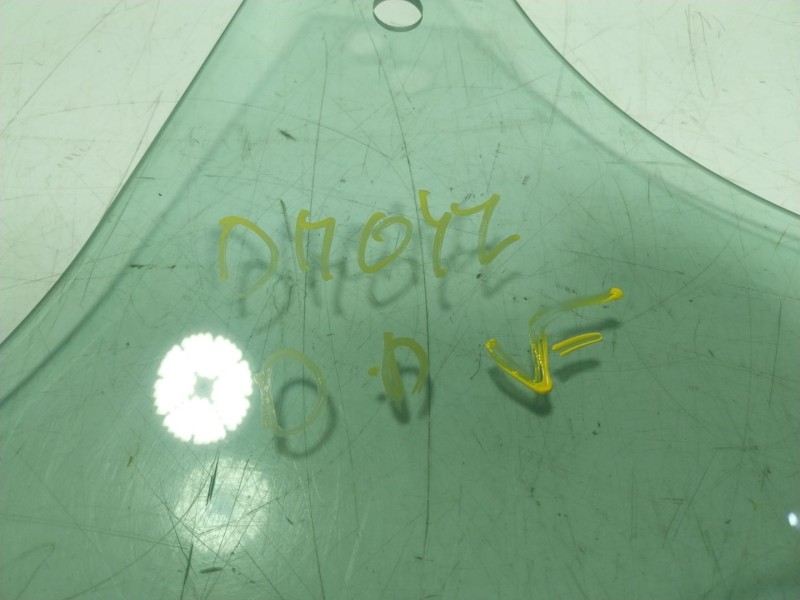 Recambio de cristal puerta delantero derecho para volkswagen t-roc 1.5 16v tsi act referencia OEM IAM 2GA845202D  