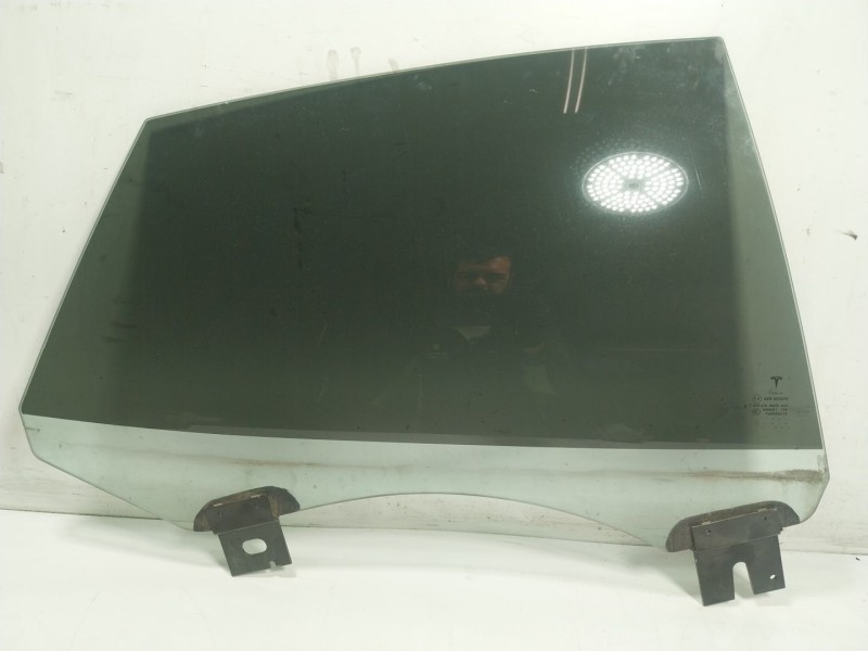Recambio de cristal puerta trasero derecho para tesla model s p referencia OEM IAM   