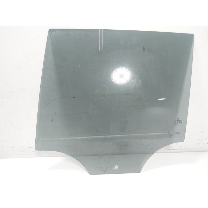 Recambio de cristal puerta trasero izquierdo para volkswagen t-roc 1.5 16v tsi act referencia OEM IAM 2GA845025G  