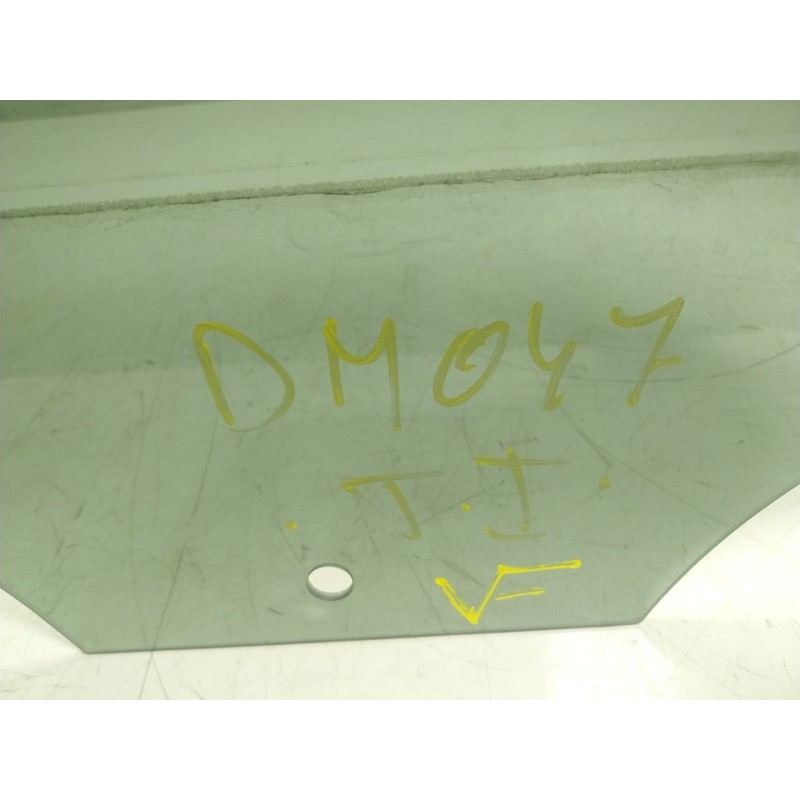 Recambio de cristal puerta trasero izquierdo para volkswagen t-roc 1.5 16v tsi act referencia OEM IAM 2GA845025G  