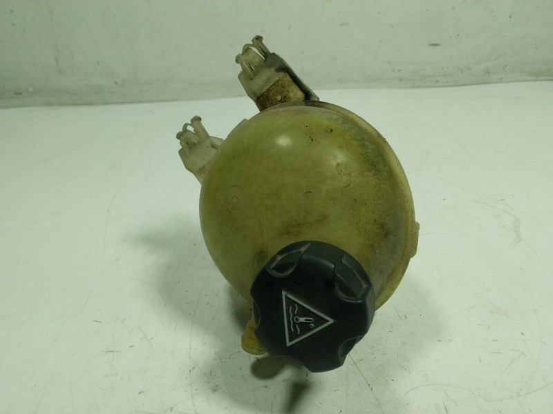 Recambio de deposito expansion para peugeot 208 1.6 blue-hdi fap referencia OEM IAM   