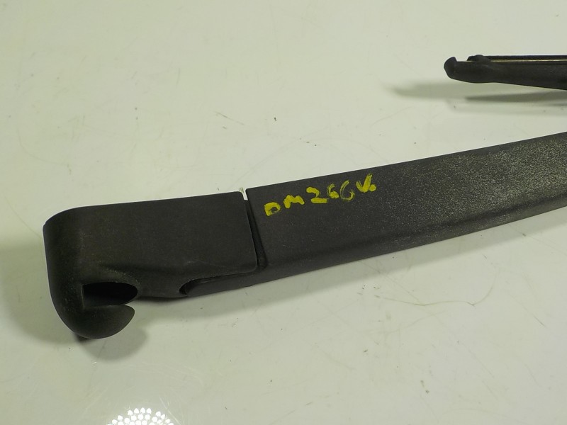 Recambio de brazo limpia trasero para mercedes-benz clase a (w169) 2.0 cdi cat referencia OEM IAM   