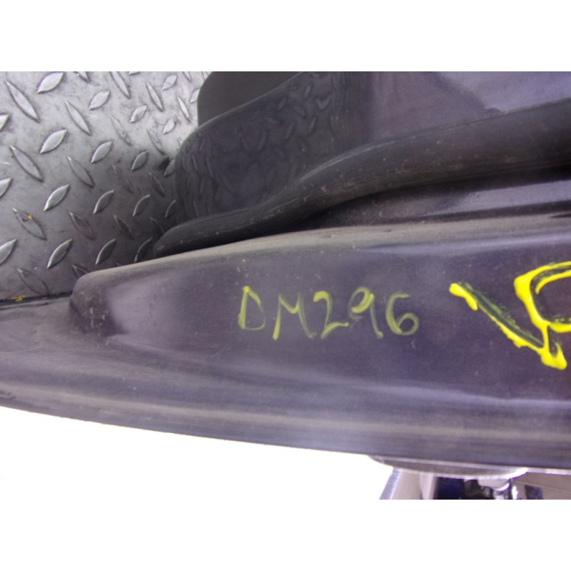 Recambio de puerta delantera derecha para ford focus berlina (cap) 1.8 tdci turbodiesel cat referencia OEM IAM   