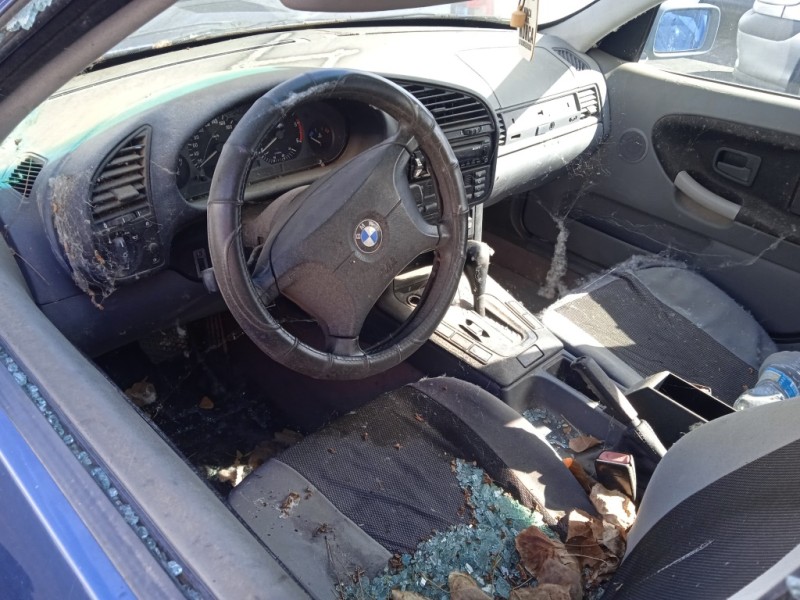 bmw serie 3 touring (e36) del año 2000