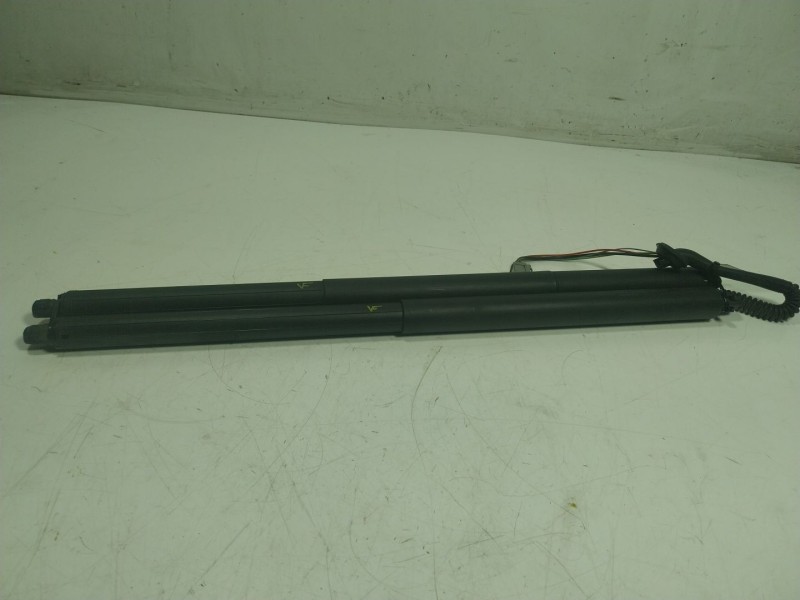 Recambio de amortiguadores maletero / porton para tesla model s p referencia OEM IAM  600661100B 