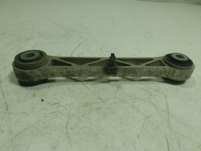 Recambio de brazo suspension superior trasero izquierdo para tesla model s p referencia OEM IAM  104396400C 