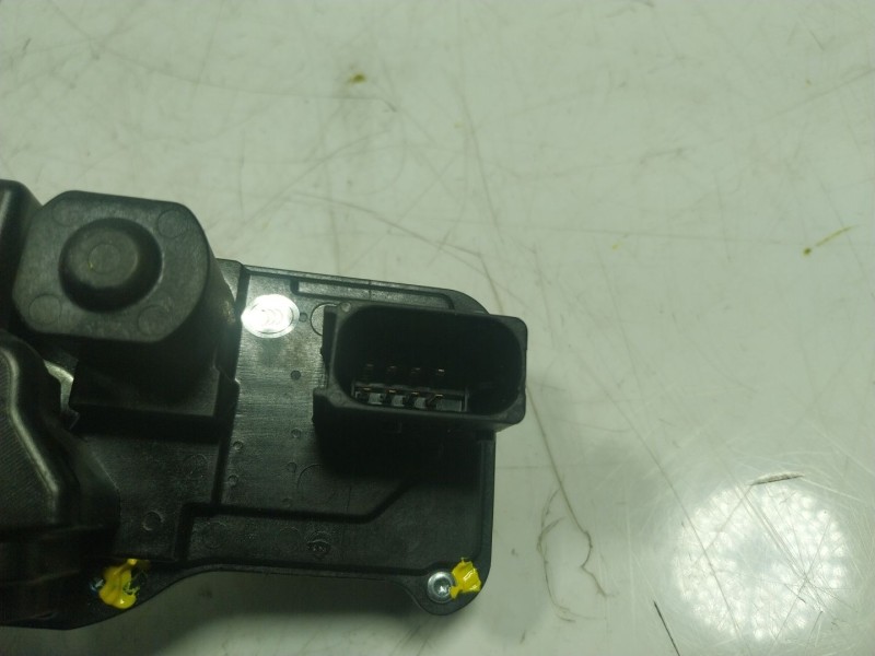 Recambio de cerradura puerta trasera izquierda para tesla model s p referencia OEM IAM  600891100D 