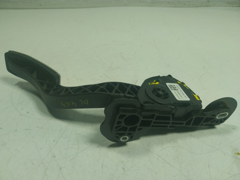 Recambio de potenciometro pedal para tesla model s p referencia OEM IAM   