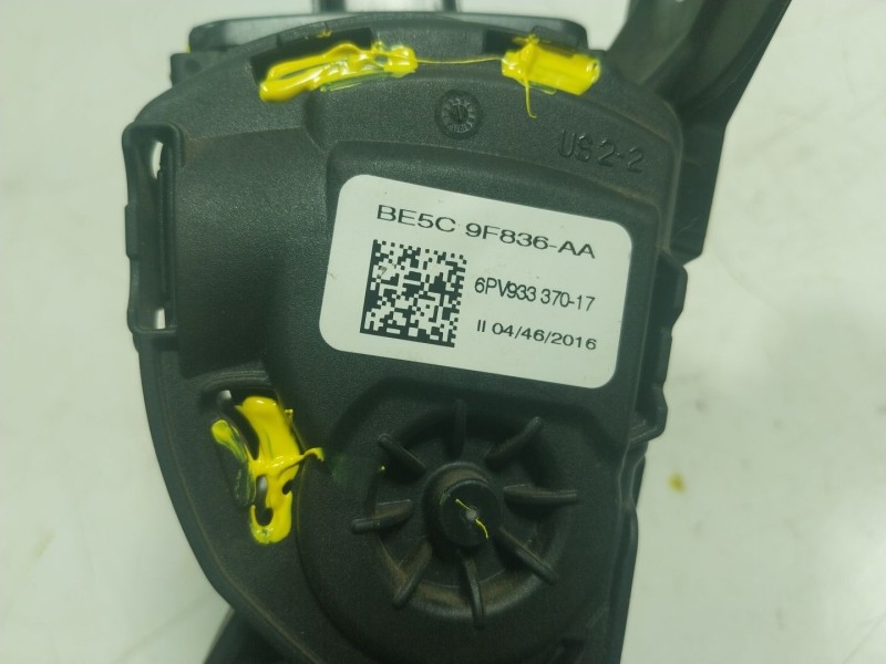 Recambio de potenciometro pedal para tesla model s p referencia OEM IAM   