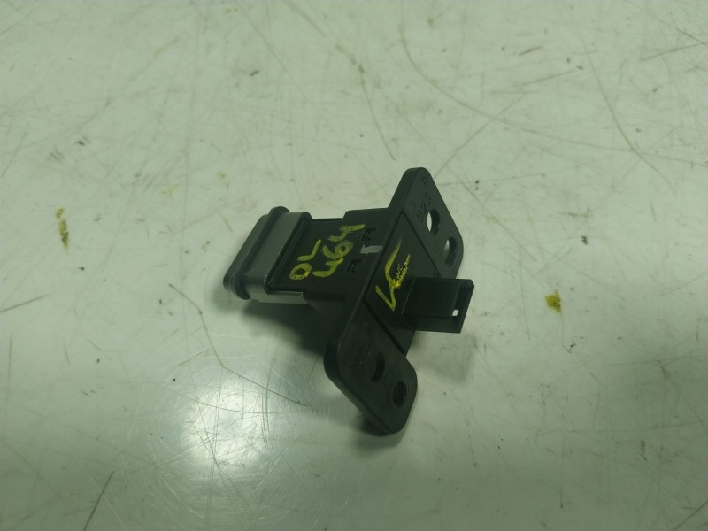 Recambio de warning para tesla model s p referencia OEM IAM   