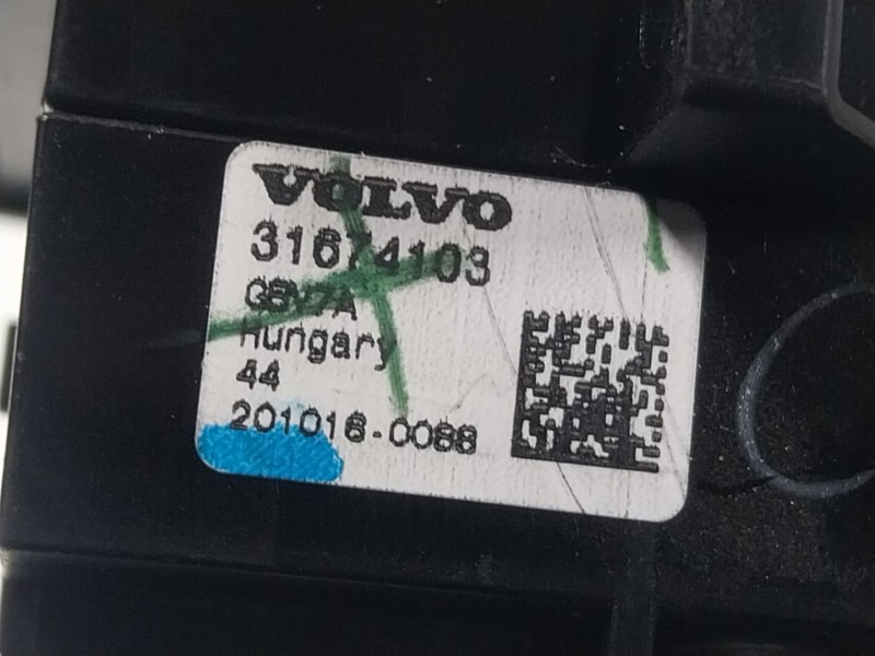 Recambio de mando limpia para volvo xc90 excellence plug-in hybrid awd referencia OEM IAM  31674103 