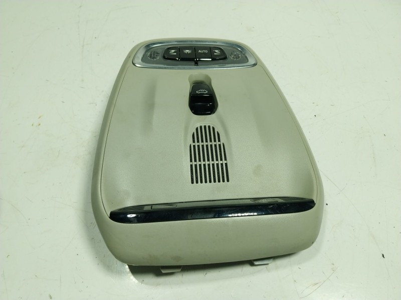 Recambio de piloto interior para volvo xc90 excellence plug-in hybrid awd referencia OEM IAM  31443745 