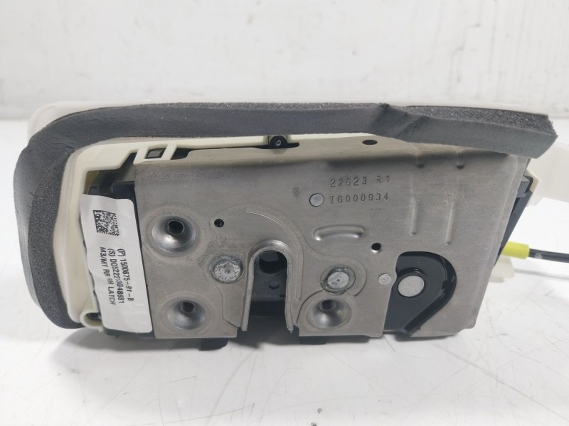 Recambio de cerradura puerta trasera derecha para tesla y referencia OEM IAM  150067591B 