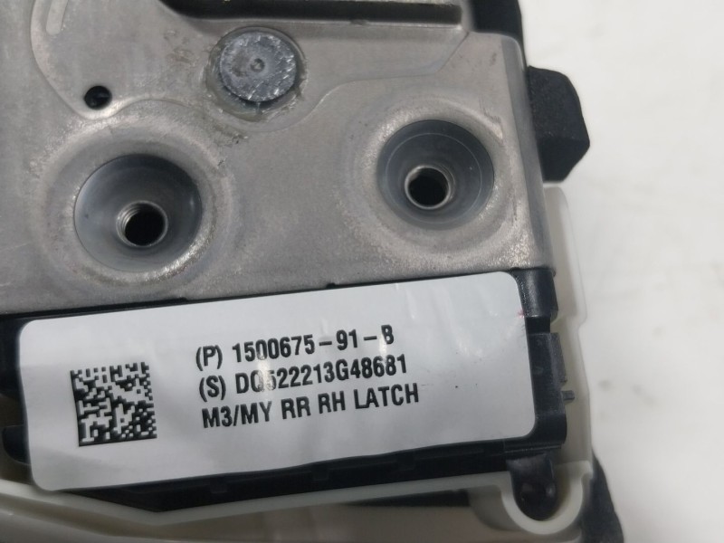 Recambio de cerradura puerta trasera derecha para tesla y referencia OEM IAM  150067591B 