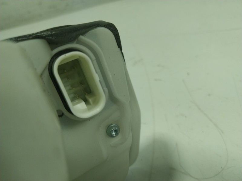 Recambio de cerradura puerta trasera izquierda para tesla y referencia OEM IAM  150067491B 