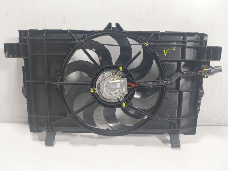 Recambio de electroventilador para tesla y referencia OEM IAM   