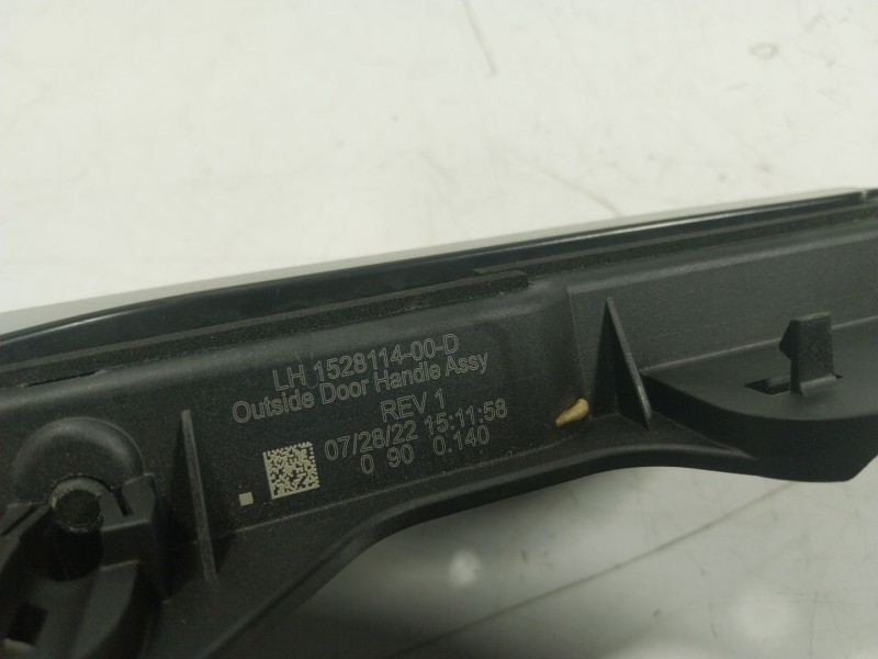 Recambio de maneta exterior delantera izquierda para tesla y referencia OEM IAM  152811400D 