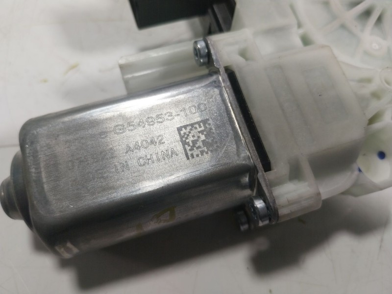 Recambio de motor elevalunas delantero izquierdo para tesla y referencia OEM IAM  G54953100 