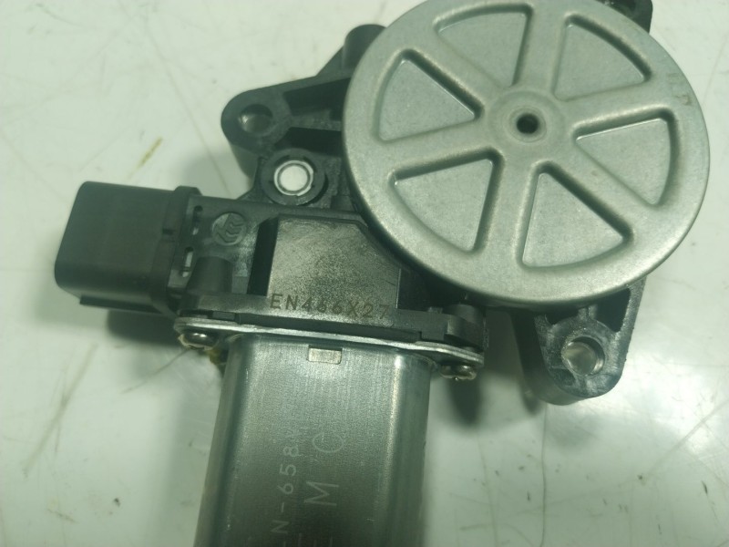 Recambio de motor techo electrico para tesla model s p referencia OEM IAM  EN466X27 