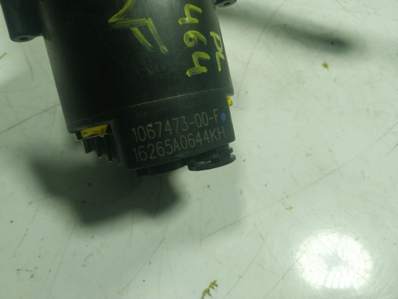 Recambio de bomba agua para tesla model s p referencia OEM IAM  106747300F 