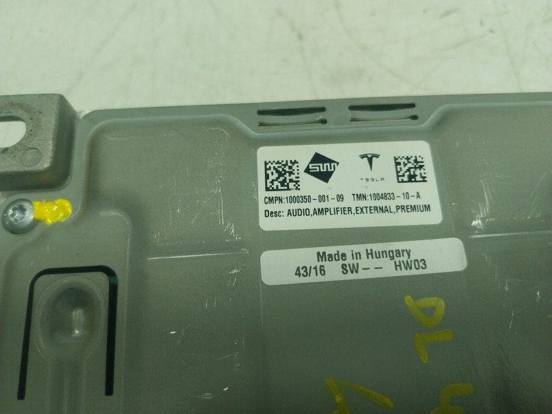 Recambio de modulo electronico para tesla model s p referencia OEM IAM  100483210A 