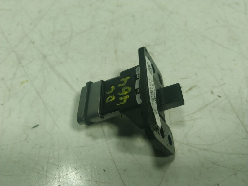 Recambio de maneta porton para tesla model s p referencia OEM IAM  600890600C 