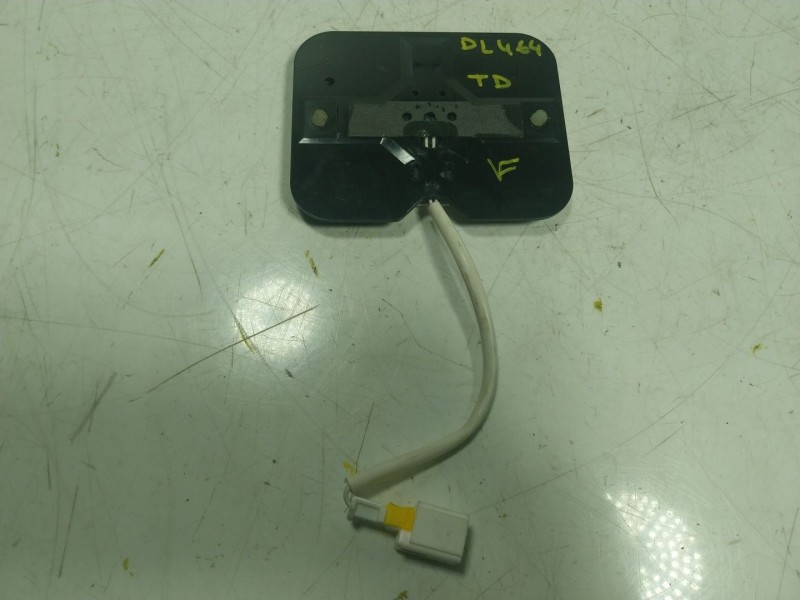 Recambio de modulo electronico para tesla model s p referencia OEM IAM  100577800B 