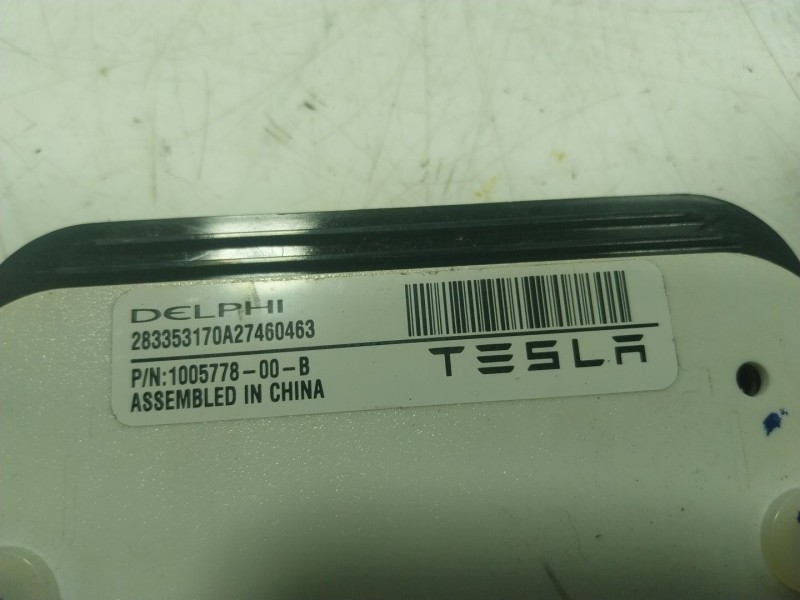 Recambio de modulo electronico para tesla model s p referencia OEM IAM  100577800B 