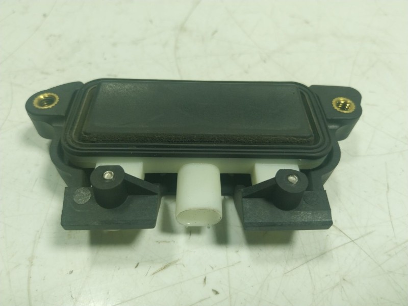 Recambio de maneta porton para tesla model s p referencia OEM IAM   