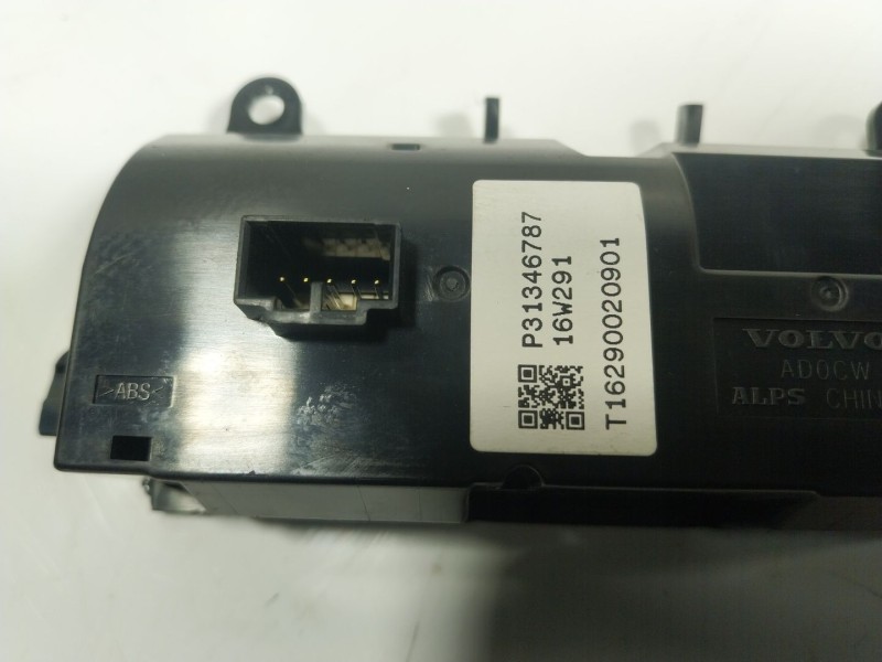 Recambio de mando climatizador para volvo xc90 excellence plug-in hybrid awd referencia OEM IAM  31346787 
