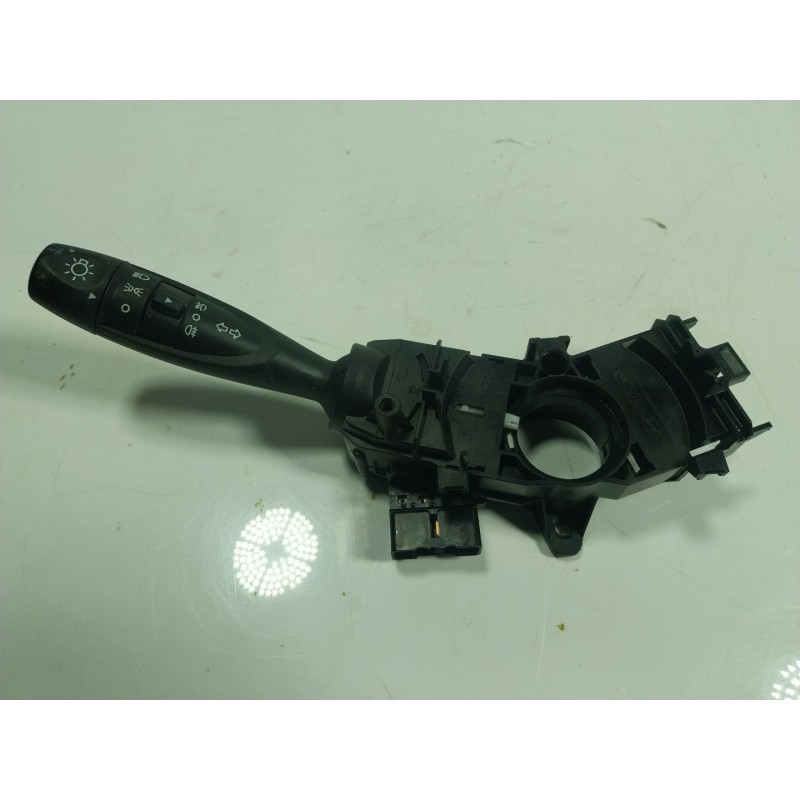 Recambio de mando luces para hyundai i10 1.2 cat referencia OEM IAM  93410B9531 