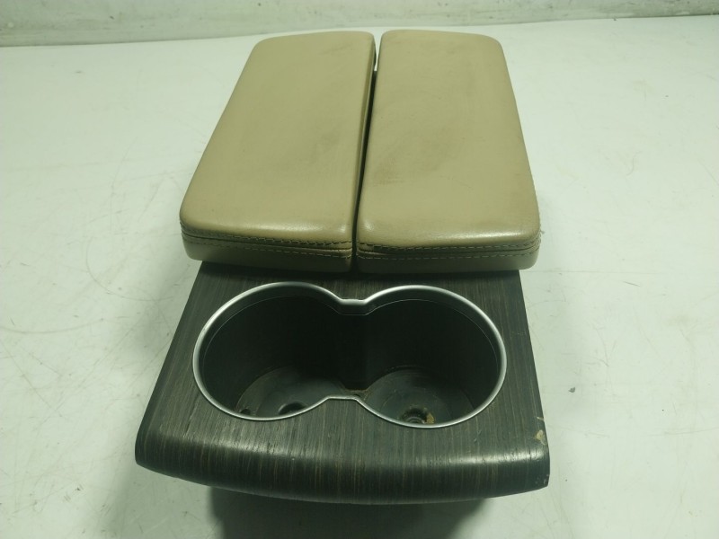 Recambio de apoyabrazos central para tesla model s p referencia OEM IAM  T17ACC0072724 