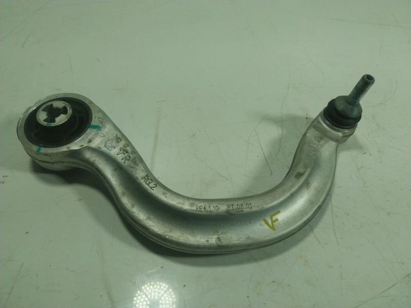 Recambio de brazo suspension inferior delantero derecho para tesla y referencia OEM IAM  104435900A 