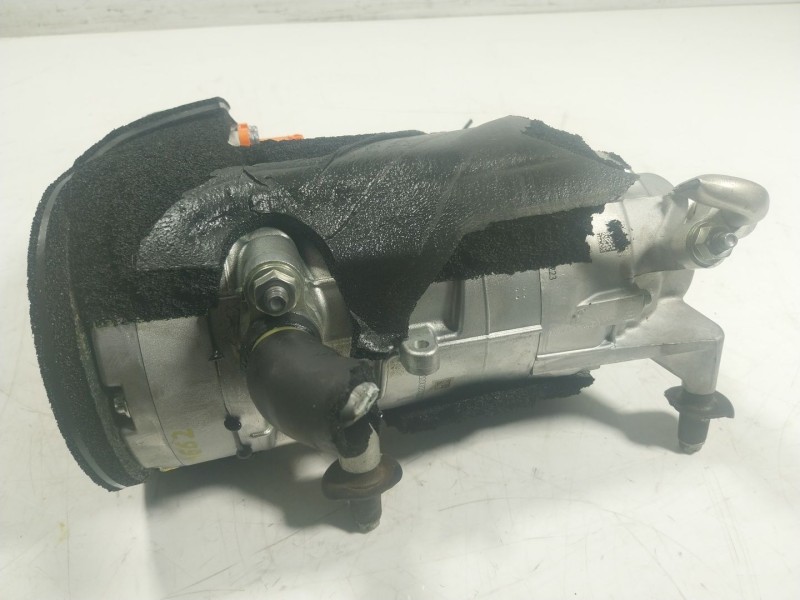 Recambio de compresor aire acondicionado para tesla y referencia OEM IAM  112150932363 