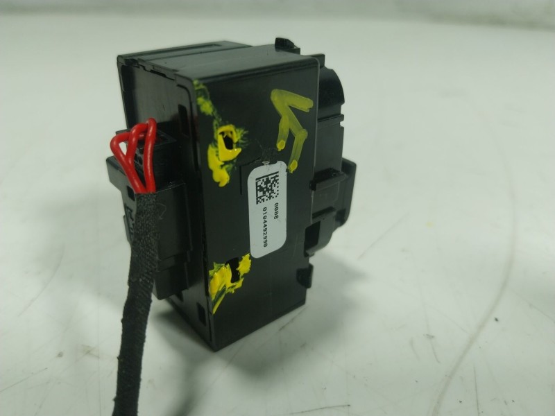 Recambio de mando elevalunas delantero derecho para tesla y referencia OEM IAM  108103802F 