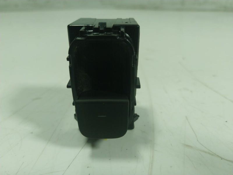 Recambio de mando elevalunas trasero izquierdo para tesla y referencia OEM IAM  108103802F 