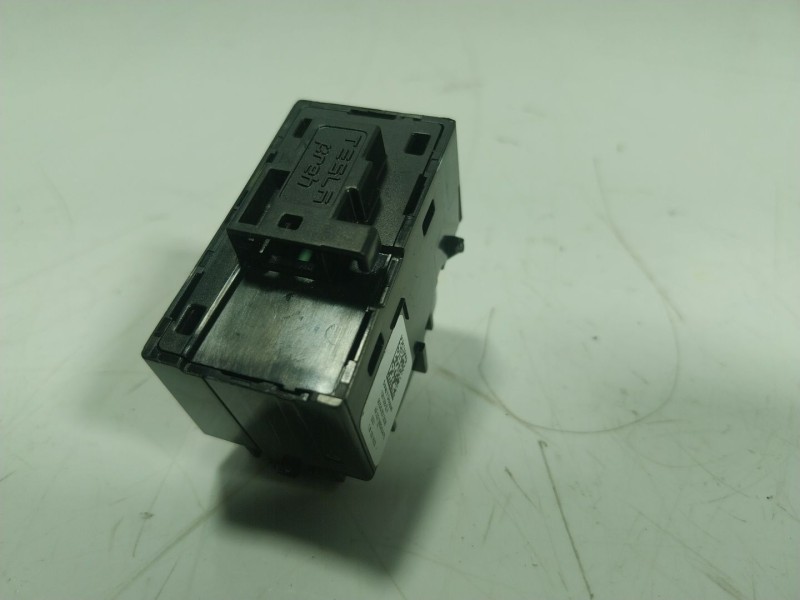 Recambio de mando elevalunas trasero izquierdo para tesla y referencia OEM IAM  108103802F 