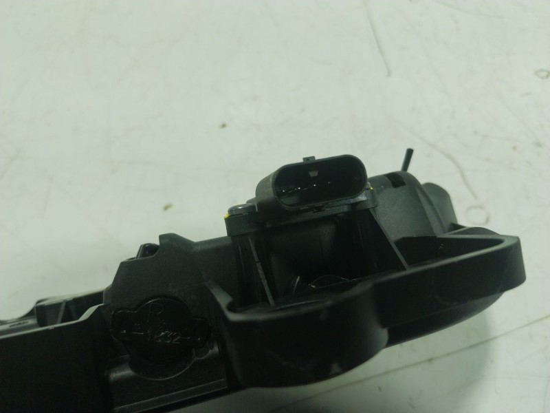 Recambio de maneta exterior trasera derecha para tesla y referencia OEM IAM   