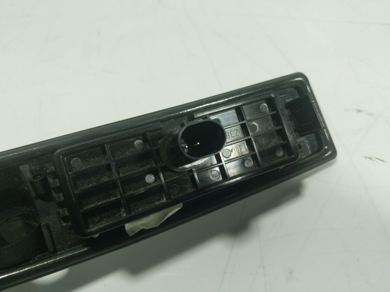 Recambio de maneta porton para tesla y referencia OEM IAM   