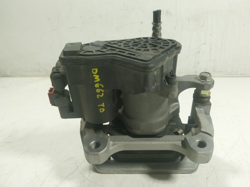 Recambio de pinza freno trasera derecha para tesla y referencia OEM IAM   