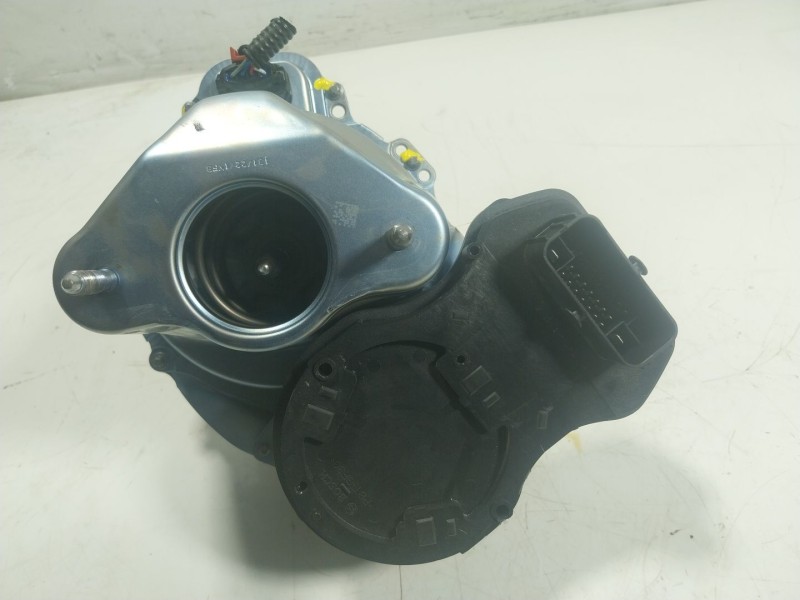 Recambio de servofreno para tesla y referencia OEM IAM  118867150A 