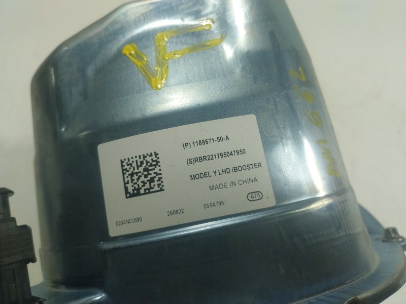 Recambio de servofreno para tesla y referencia OEM IAM  118867150A 