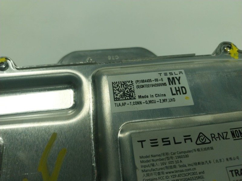 Recambio de modulo electronico para tesla y referencia OEM IAM  168443500E 