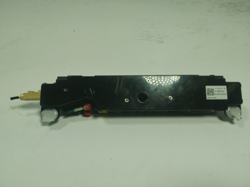 Recambio de modulo electronico para tesla y referencia OEM IAM  158560100E 