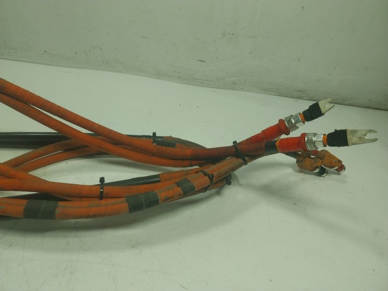 Recambio de modulo electronico para tesla model s p referencia OEM IAM  1056187 