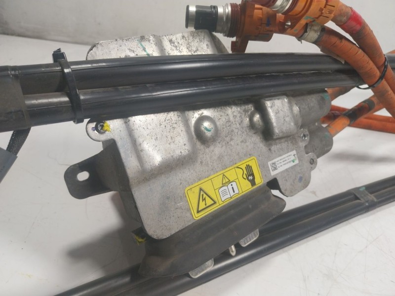 Recambio de modulo electronico para tesla model s p referencia OEM IAM  1056187 