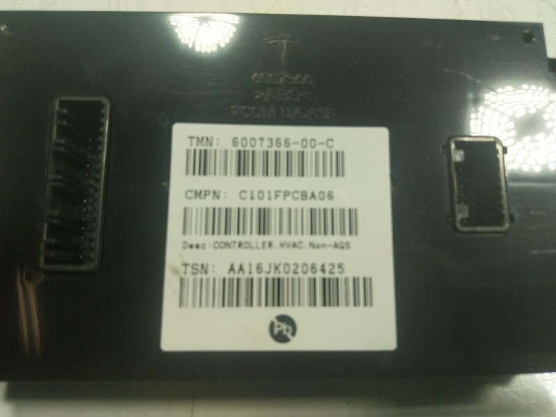 Recambio de modulo electronico para tesla model s p referencia OEM IAM  600736600C 