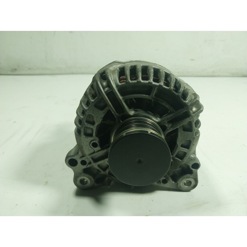 Recambio de alternador para skoda yeti 1.2 tsi referencia OEM IAM  03F903023 